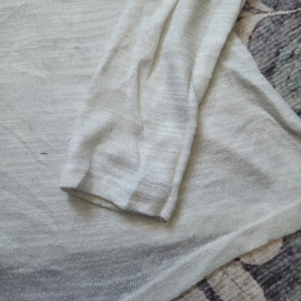 Aeropostale Women's White Graphic Long Sleeve Blouse XS Crochet Accent. Y2K - Picture 8 of 8